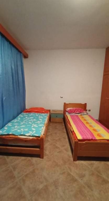 Melana Apartment Tirós Buitenkant foto